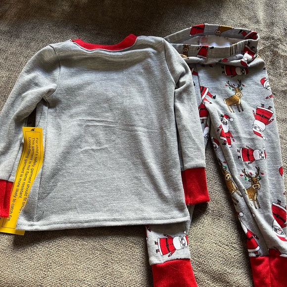 NWT Rae Dunn 2T Christmas Pajamas Set with Santa and Reindeers - Picture 6 of 6